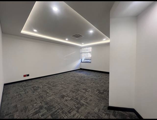 298M² OFFICE TO LET IN ILLOVO